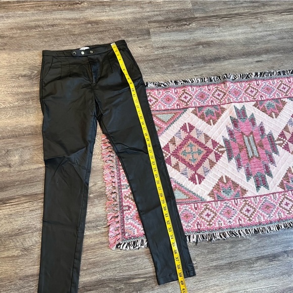 Asilio wax coated pants - Picture 6 of 6